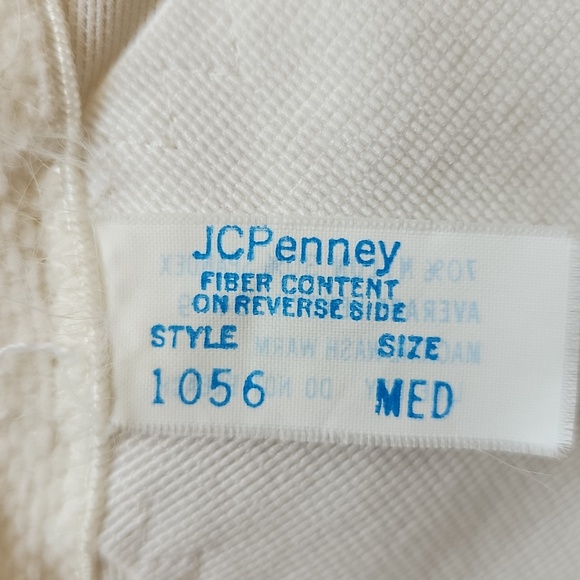 J C Penney Intimates & Sleepwear Penneys Medium Skirt Type Garter